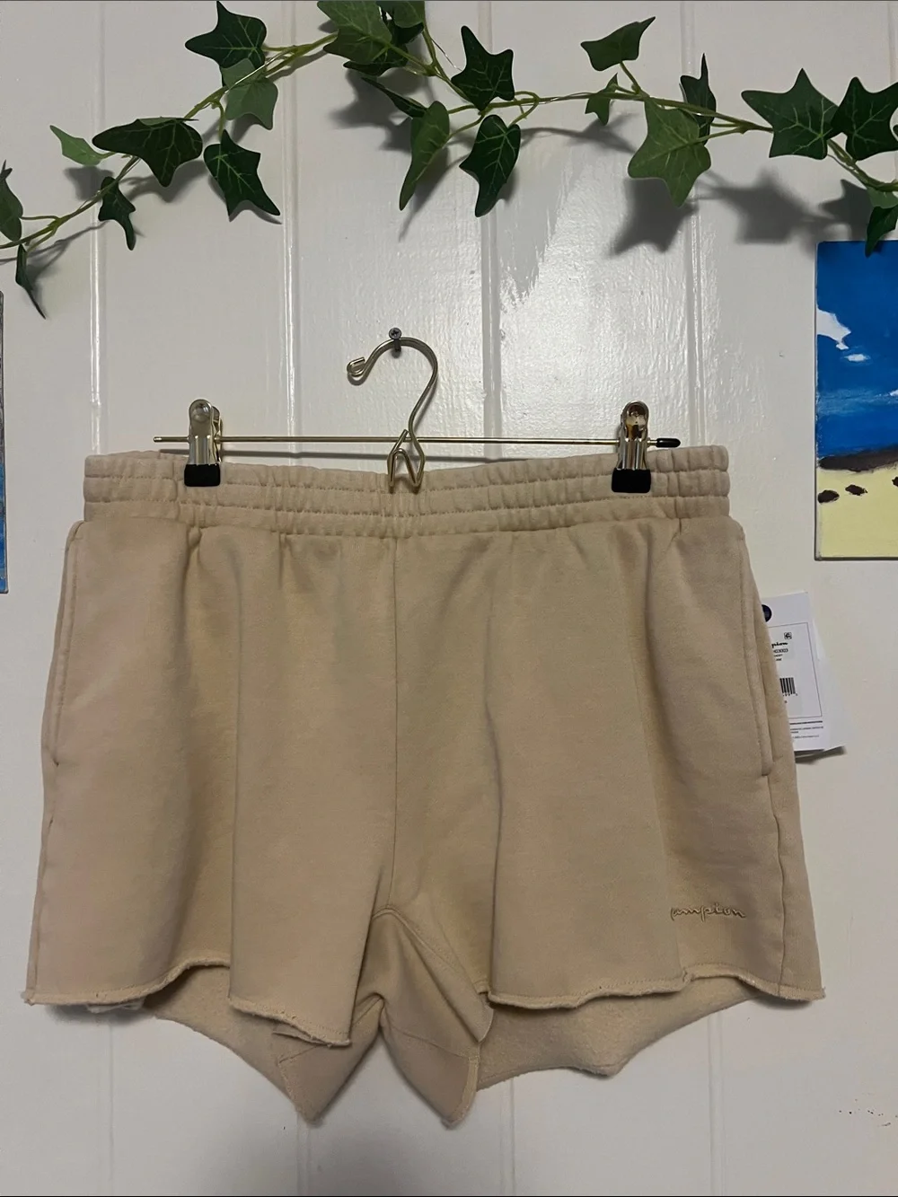 💕❤️‍🔥❤️Champion Women’s irish cream Athletic Fleece Shorts